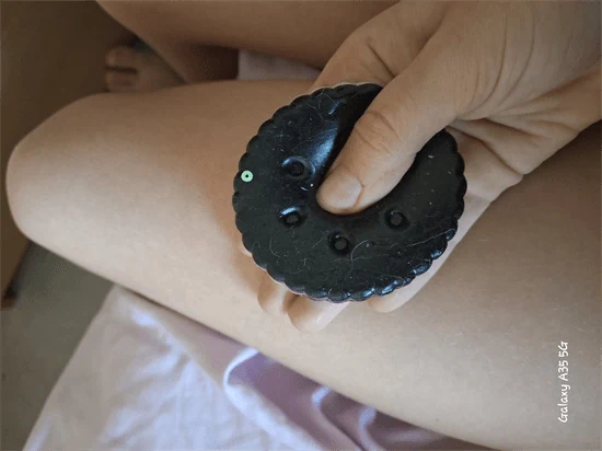 סקוושי שחור דביק בינוני