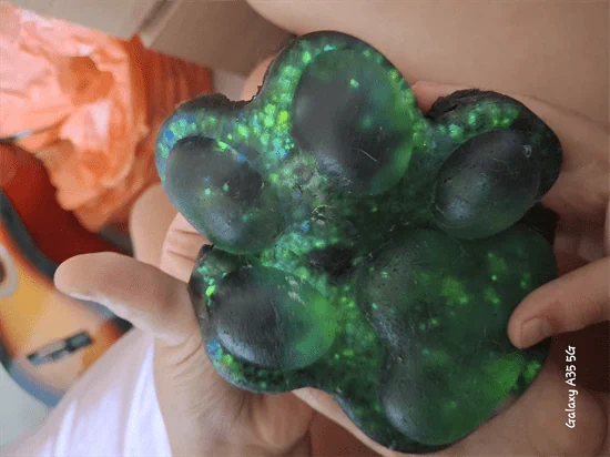 סקוושי זוהר בחושך